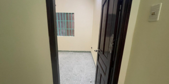 Nhà 1 trệt 1 lầu 2 pn 2WC , nhà mới vào ở ngay