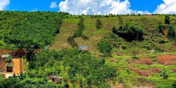 Đất Nền Lâm Đồng Sổ Hồng Sẵn View Hồ Đẹp