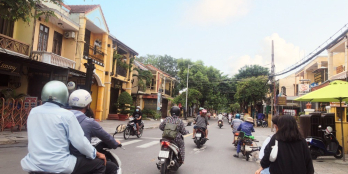 Bán căn nhà Mặt tiền đường Trần Hưng Đạo - Hội An.  Đoạn kinh doanh sầm uất.