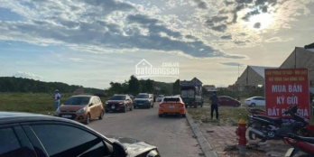 Bán đất đấu giá Hồng Tiến 100m2 view công viên ,lh 0973662292