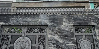 Gia đình kẹt tiền trả nợ bán gấp nhà HXH quận 1, 4.2m*20m, 4 tầng, 20 tỷ TL