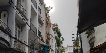 Nhà mặt tiền kinh doanh Ni Sư Huỳnh Liên, 4 tầng kiên cố. 9 tỷ