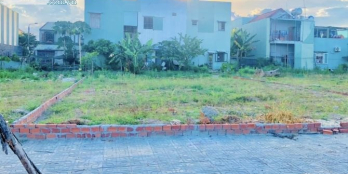 CHỌN NHANH 5 LÔ ĐẤT NGOẠI GIAO DÃY SHOP HOUSE ĐỐI DIỆN CỤC THI HÀNH ÁN QUẢNG NAM