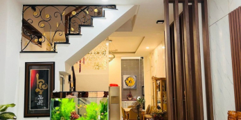 Mặt tiền 4 tầng tiện kinh doanh, đối diện C/c Bàu Cát. 12.7 tỷ