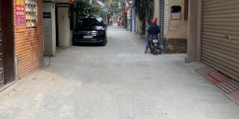 Bán nhà phố Pham Huy Thông, ô tô 7 chỗ vào nhà, 2 thoáng, thang máy,  DT 73m2, g