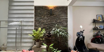 Bán nhà hxh Cách Mạng Tháng 8 quận 3 5pn, 100m 13 tỷ cách mặt tiền 50m