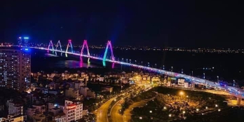 Chính chủ gửi bán chung cư Sunshine Riverside, view sông Hồng, cầu Nhật Tân