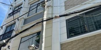 Nhà mới, đẹp 5 tấm, cách Mặt Tiền 30m, Phan Văn Trị, 8.35 tỷ. H. Nam