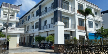 chính chủ cần bán căng nhà 60m2