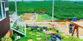 Ngộp 150m2 thổ SHR đường nhựa 10M ven hồ view đồi