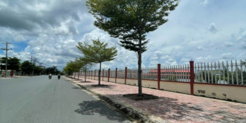 Bán gấp đất giáp ranh cầu Xáng Bình Chánh SHR, có thổ 100%,0901488081 Vi