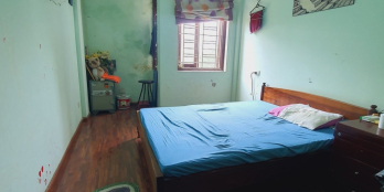 Bán Đất tặng nhà Ngõ 23 Bồ Đề 60m hơn 5 tỷ Ngõ Thông, gần phố