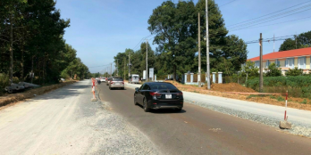 Mặt tiền đối diện KCN 700ha, Chỉ 3 tỷ, Mua là thắng lớn, 0932729823