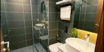 Bán nhà mặt phố Tây Hồ - Kinh doanh đỉnh - 9 tầng thang máy - Chỉ 200tr/m2