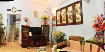 Bán Nhà Ngõ 445 Lạc Long Quân Tây Hồ. Ngõ Oto , MT : 3.54m . Giá : 3.3 tỷ