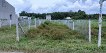 CẦN BÁN LÔ ĐẤT TRUNG TÂM THỊ TRẤN, SÁT QL 22