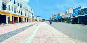 dự án nhà phố kinh doanh giai đoạn đầu nằm ngay trung tâm hành chín