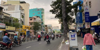 BÁN NHÀ MẶT TIỀN THỤT PHAN ĐĂNG LƯU PHƯỜNG 5 PHÚ NHUẬN, DIỆN TÍCH GẦN 160m2