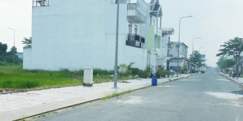 Cần bán gấp lô đât full thổ(SHR),Tỉnh Lộ 10.