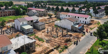 bán nhà phố sân vườn dta ,phước an ,nhơn trạch.