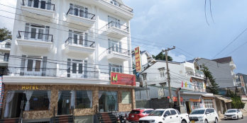 Chính chủ cần bán khách sạn mặt tiền trung tâm p2, Đà Lạt, giá rẻ nhất khu vực