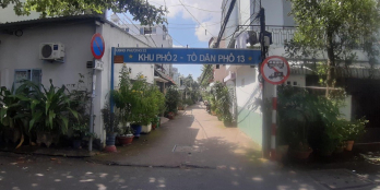 Hẻm xe hơi, nhà đẹp, giếng trời, ngang 5m, Bình Thạnh giáp q1