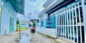 Nhà lầu góc 2 mặt tiền hẻm tổ 5 - 6 ngang bệnh viện QT Phương Châu