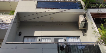 Nhà đẹp 3 tầng kiên cố, đường rộng gần sân bay chỉ 9.6 tỷ  0905 07 72 80