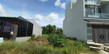 Chính chủ bán lô đất 5x20 full thổ cư,sổ hồng riêng,ngay chợ Long Phú mt QL.51