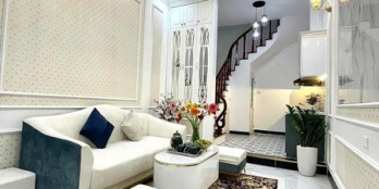 Bán nhà phố Đại La , 38m2 x 5 tầng,nhà mới xây, nhỉnh 3 tỷ !