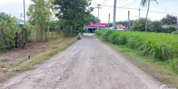 5x20, cách Đ. Trung lập 50m, mặt đường rộng, dân cư đông