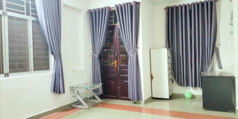 Cho thuê nhà nguyên căn, lô góc 2 mặt tiền đường lớn xe tải vào tận cửa.