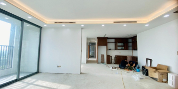 Bán căn hộ cực rộng 136m2 với giá 40tr/m2 mặt đường Tố Hữu, sở hữu lâu dài.