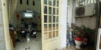 Ngang 4m hơn, nở hậu, khu VIP Bình Thạnh, vị trí đẹp