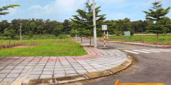 MegaCity KonTum- Lô gần Góc MT đường nội bộ 12m giá chỉ 600 triệu/180m2