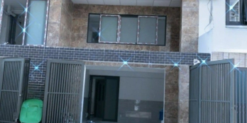 Cho thuê mặt bằng cách trường ĐH VĂN LANG CS 3 (cổng 2) chỉ 300m  hẻm Ô TÔ