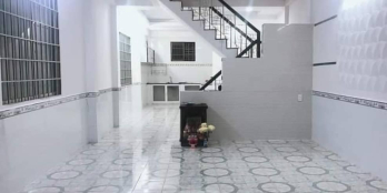 Cho thuê NHÀ MỚI ĐẸP - CÓ SÂN RỘNG đường Nguyễn Xí, Phường 13, Bình Thạnh.