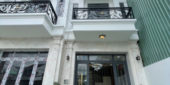 Bán nhà 3 Lầu ngay ngã ba Tô Hiệu DTSD 4,5x17 cách Đầm Sen 2km