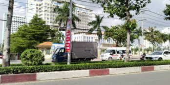 Bán nhà ngay gần đối diện bệnh viện ĐK Đồng Nai. Sổ riêng, Tc hết đất