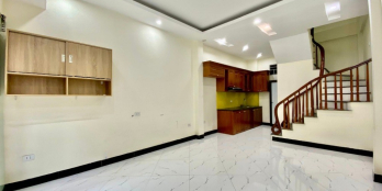 SIÊU PHẨM NHÀ ĐẸP ÔTÔ VÀO CỬA DƯƠNG LÂM HÀ ĐÔNG 5  TẦNG NỘI THẤT CHỈ 4.5 TỶ