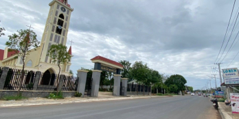 còn 1 nền gần chợ Minh Lập giá cực rẻ sổ sẵn