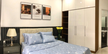 Bán nhà 3 Lầu DT Vuông Vức 4,5x22 Mặt Tiền Chợ cạnh khu Tên Lửa