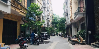 Hàng hiếm. Mặt phố Nguyễn Xiển, 96m2, nhà 2 mặt tiền. Giá chỉ 32 tỷ.