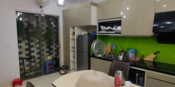 BÁN GẤP NHÀ ĐƯỜNG LÁNG 35/40M2 5 TẦNG MT 4M 4,4 TỶ