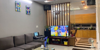 PHÂN LÔ, MẶT NGÕ CHỢ KINH DOANH SÂM UẤT NGÀY ĐÊM, Ô TÔ QUA NHÀ, NGÕ THÔNG