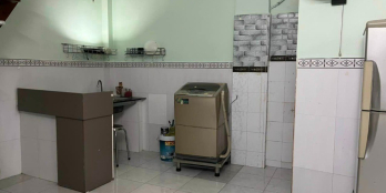 Cho thuê gấp nhà nguyên căn hẻm 404/ Xô viết nghệ tĩnh , Phường 25 , BÌnh Thạnh