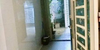 Cho thuê nhà nguyên căn  1135 Huỳnh Tấn Phát Quận 7