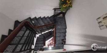 BÁN GẤP  ,mặt tiền  CHỢ TÂN LẬP , PHƯỜNG BÌNH TRƯNG đông  ,q2 ,   75M2  , 3