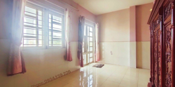 Bán nhà 1 trệt 2 lầu- dt 5 x 23.5m shr gần vòng xoay phú hữu quận 9