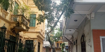 Bán Nhà 2 tầng Lô Góc, Ngõ Phố Ngọc Lâm dt 65m, mt=hậu 4.5m, Gía 6 tỷ.